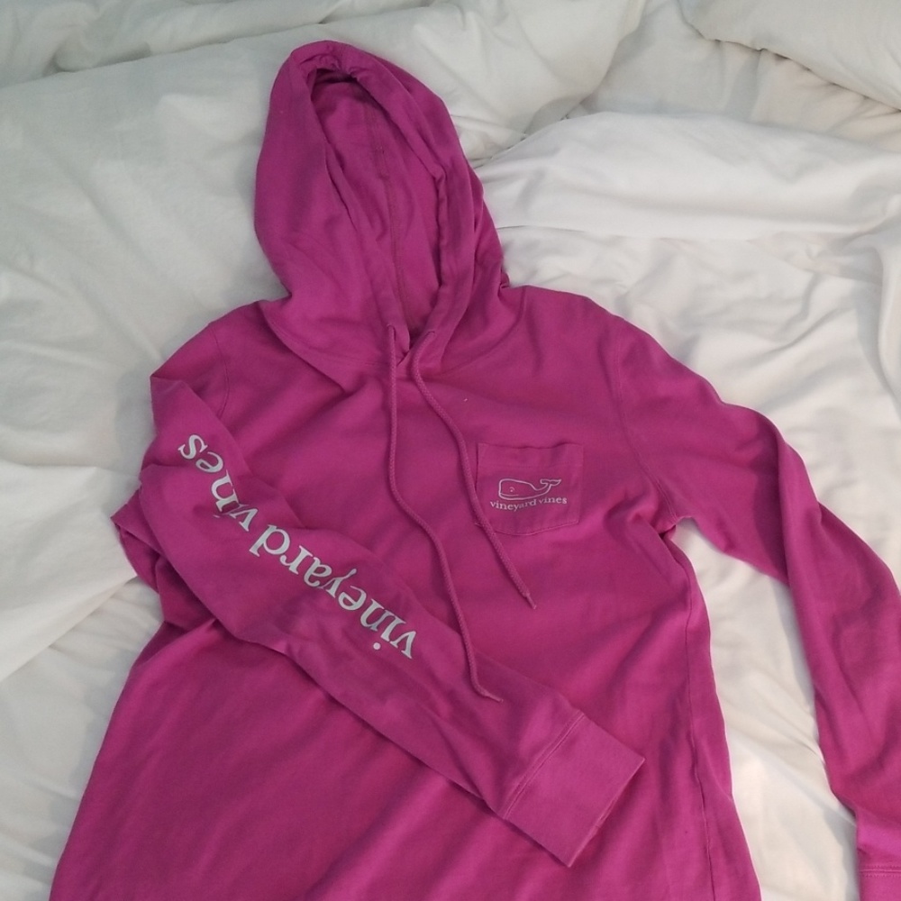 Vineyard Vines long sleeve whale hoodie